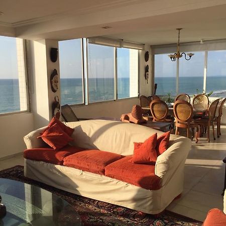Extraordinary Seafront Apartment Ресифи Экстерьер фото